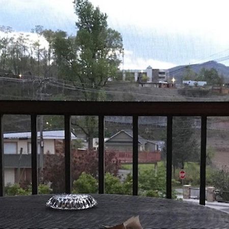 Spacious Downtown Condo Walking Distance To Downtown Gatlinburg Sleeps 6 Guests Dış mekan fotoğraf