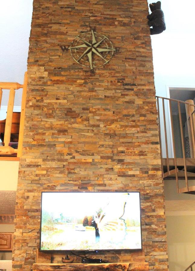 Spacious Downtown Condo Walking Distance To Downtown Gatlinburg Sleeps 6 Guests Dış mekan fotoğraf