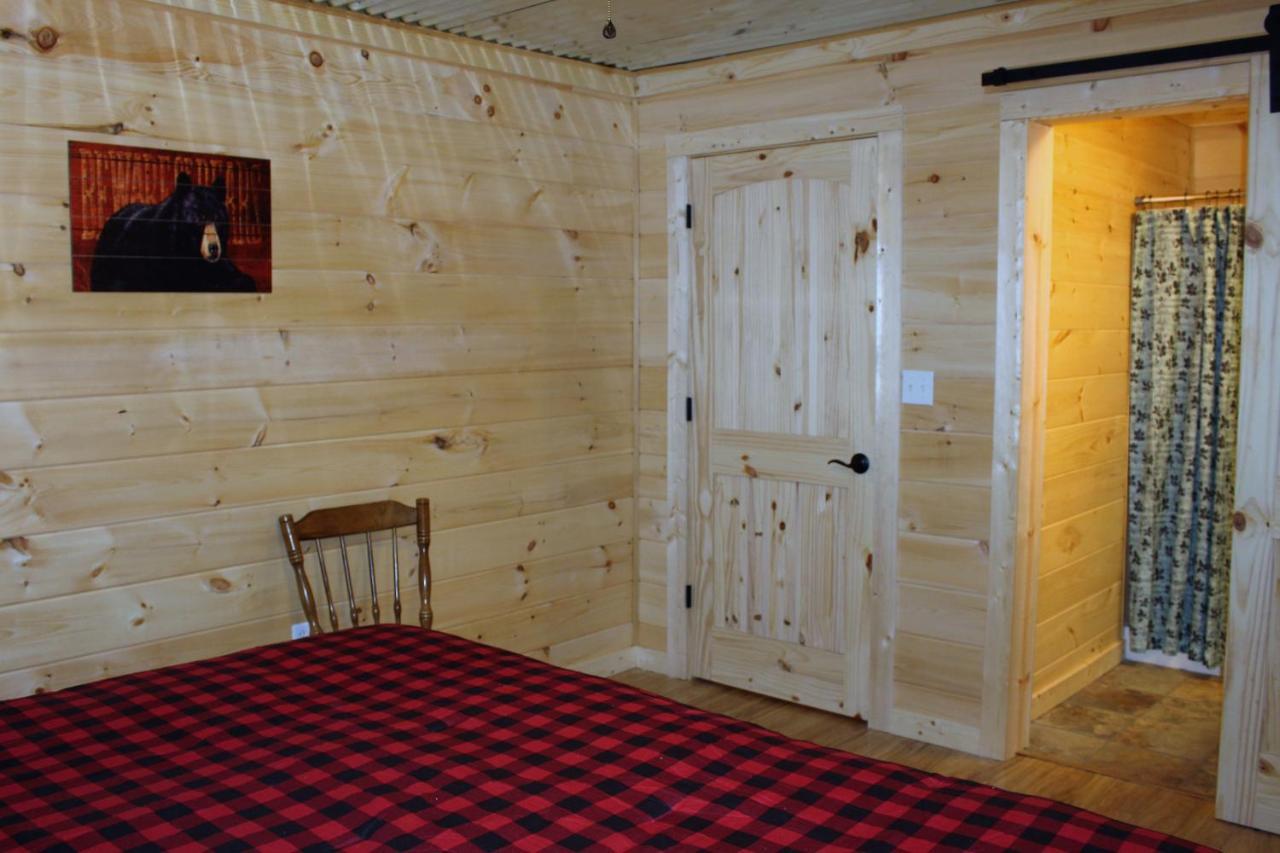 Spacious Downtown Condo Walking Distance To Downtown Gatlinburg Sleeps 6 Guests Dış mekan fotoğraf