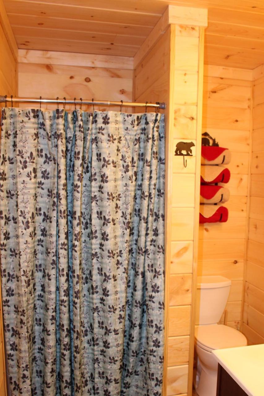 Spacious Downtown Condo Walking Distance To Downtown Gatlinburg Sleeps 6 Guests Dış mekan fotoğraf