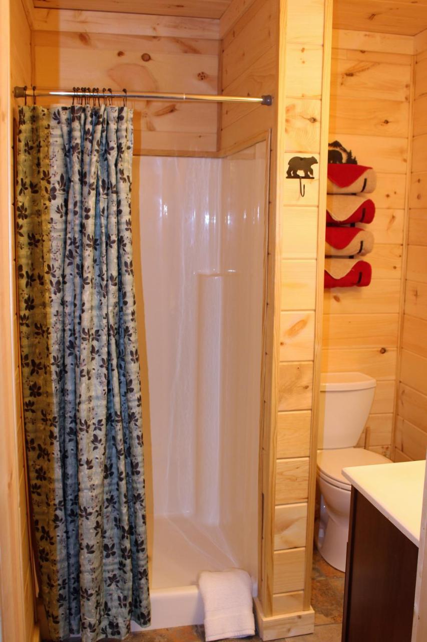 Spacious Downtown Condo Walking Distance To Downtown Gatlinburg Sleeps 6 Guests Dış mekan fotoğraf